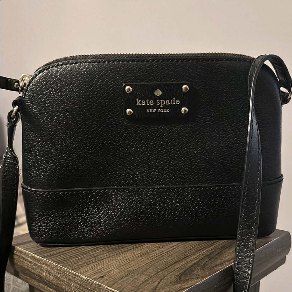 Kate spade cross body bag